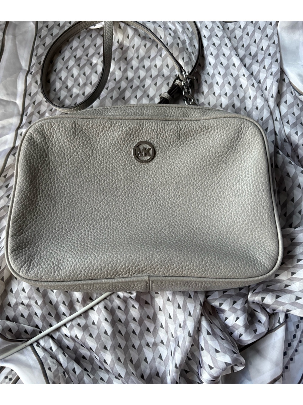 Micheal Kors Women's Pebbled Leather Crossbody Bag in Light Gray